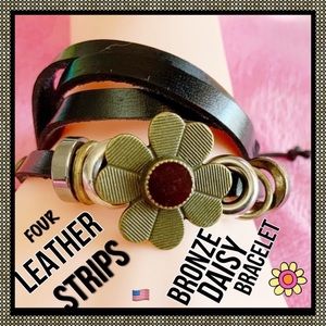 FOUR LEATHER STRIPS BRACELET W/ BRONZE DAISY
